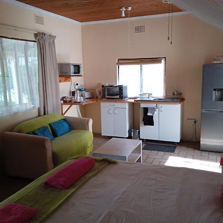 Geckos B&B And Self-Catering Coffee Bay Buitenkant foto