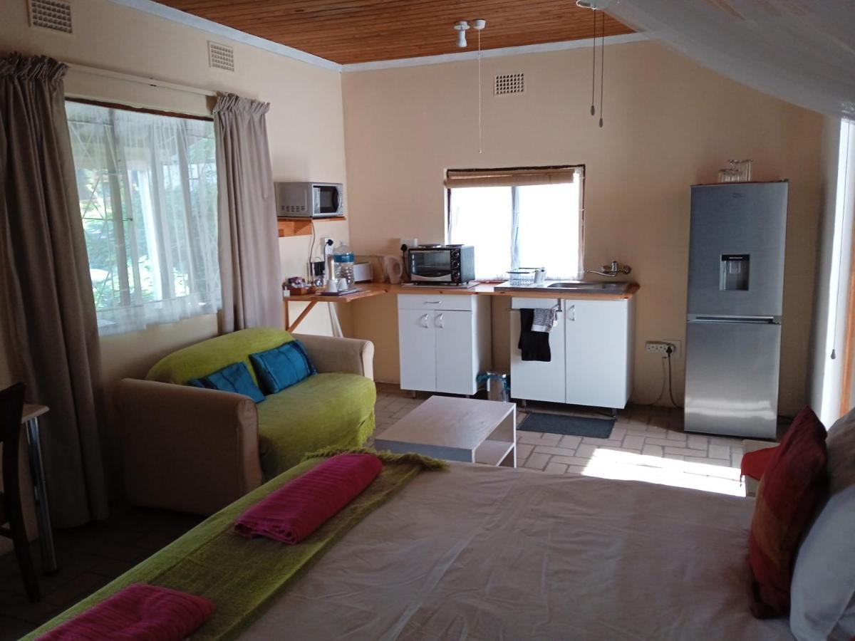 Geckos B&B And Self-Catering Coffee Bay Buitenkant foto